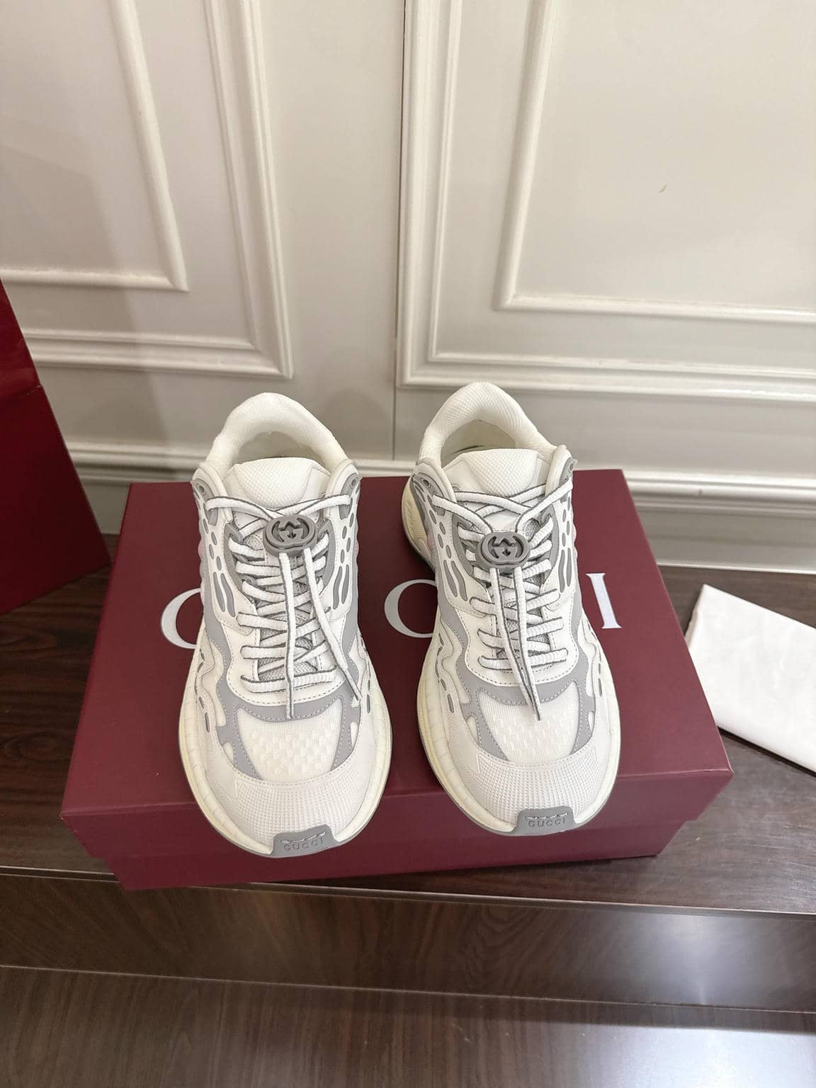 0027 Sneaker